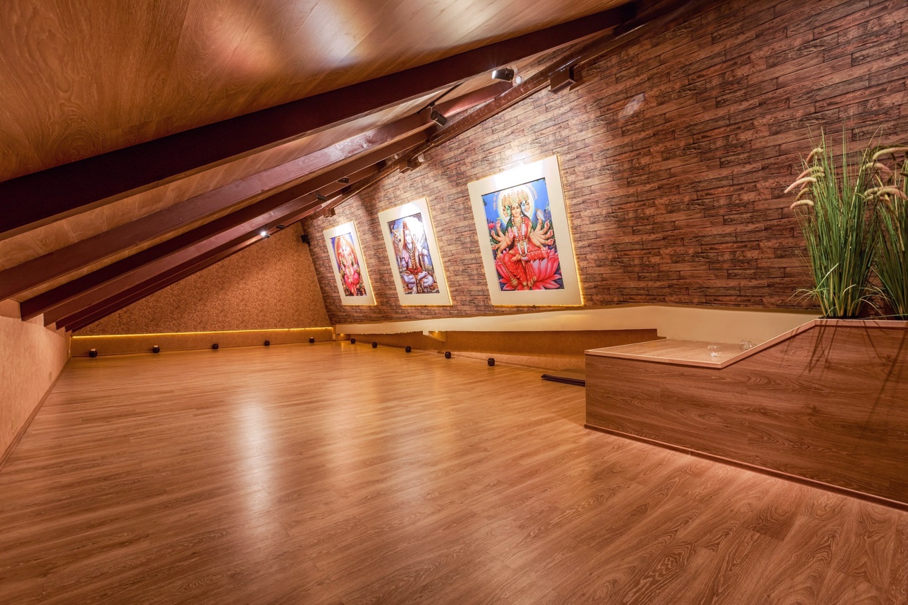 Фитнес-клуб у метро «Скобелевская»: услуги, расписание, тренеры  – «Зебра»