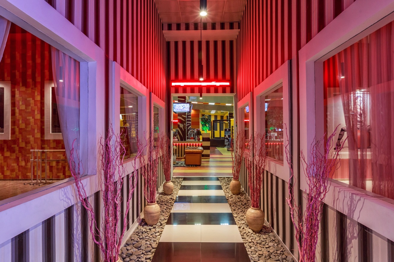 Фитнес-клуб у метро «Скобелевская»: услуги, расписание, тренеры  – «Зебра»