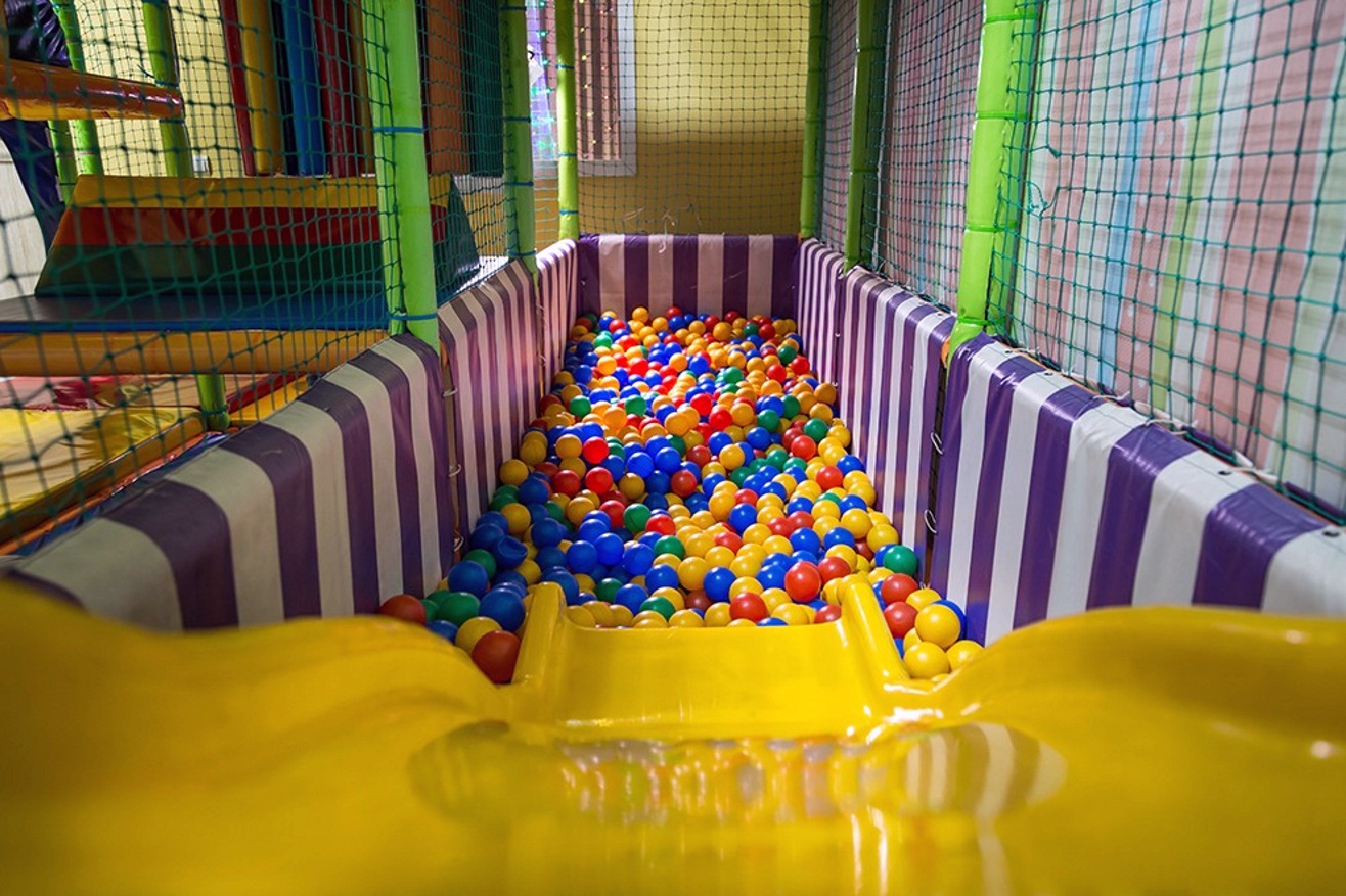 Фитнес-клуб у метро «Скобелевская»: услуги, расписание, тренеры  – «Зебра»