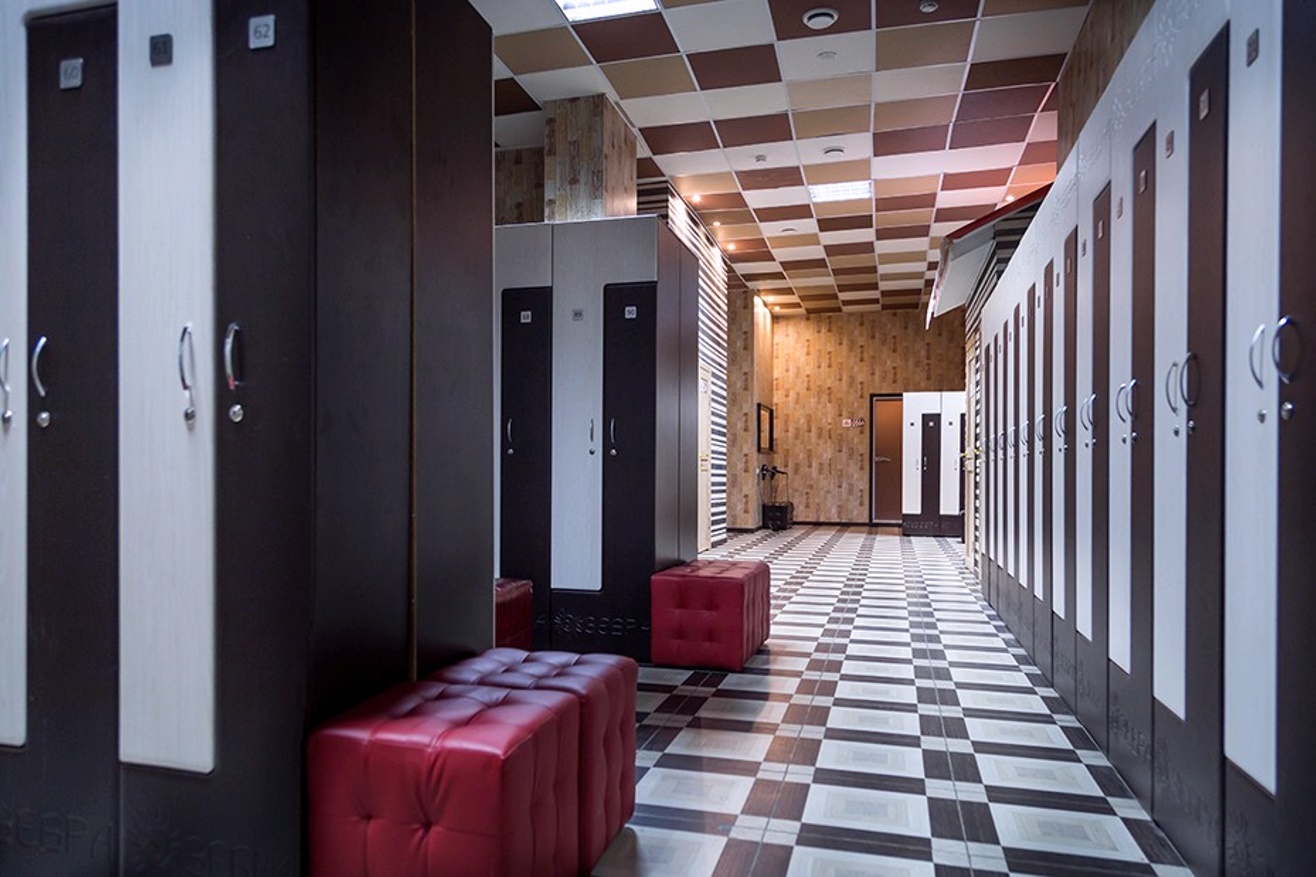 Фитнес-клуб у метро «Скобелевская»: услуги, расписание, тренеры  – «Зебра»