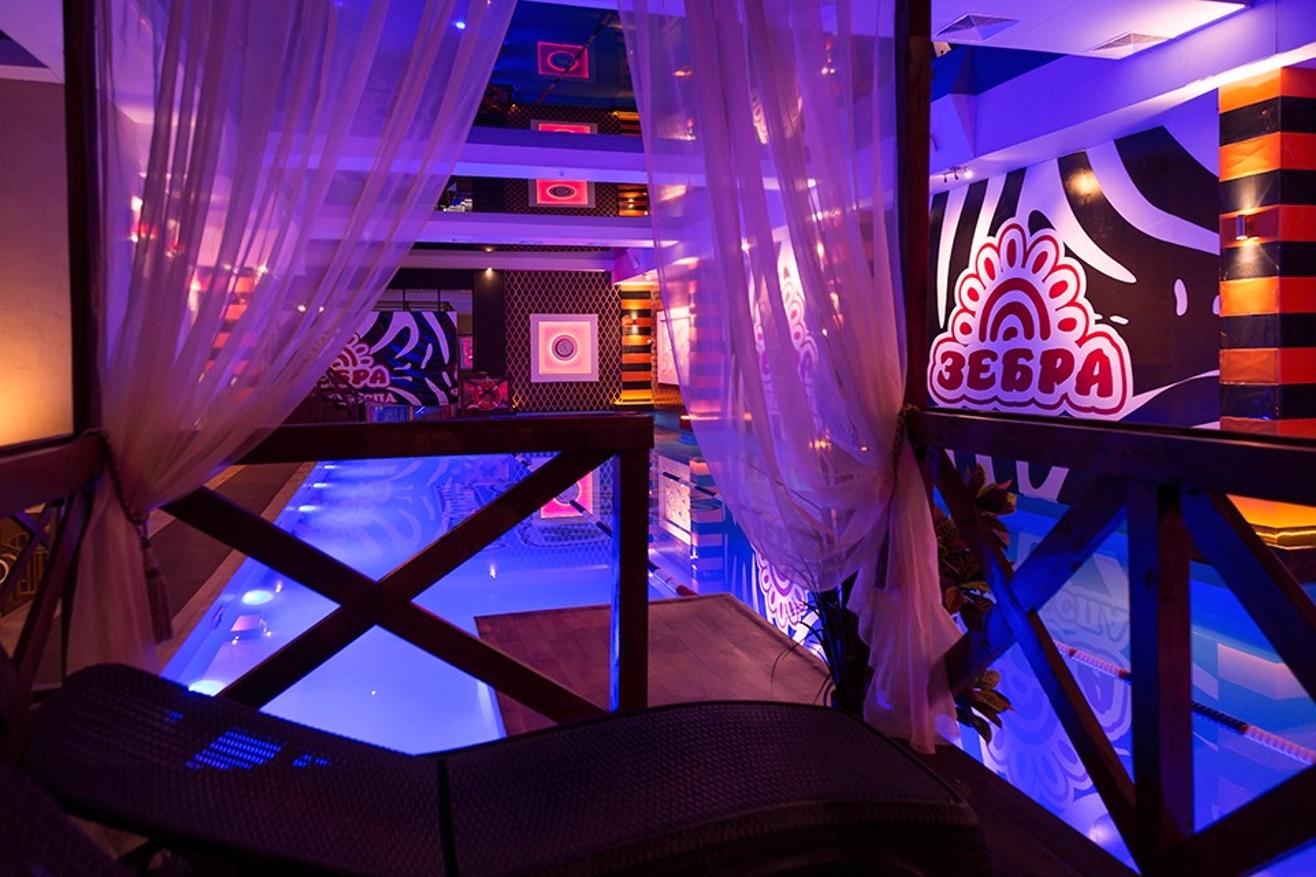 Фитнес-клуб у метро «Скобелевская»: услуги, расписание, тренеры  – «Зебра»