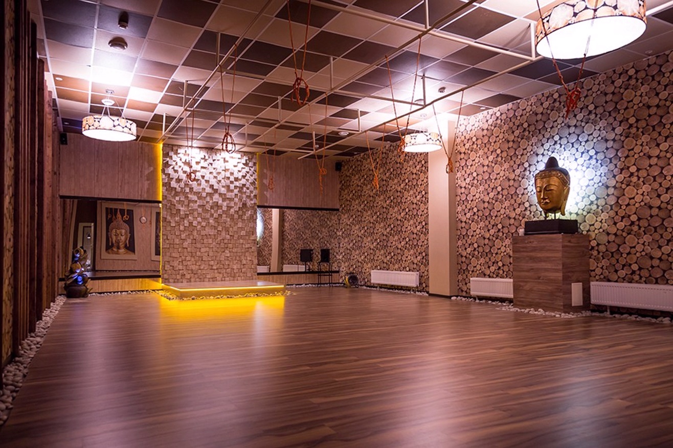 Фитнес-клуб у метро «Скобелевская»: услуги, расписание, тренеры  – «Зебра»